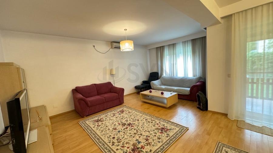 Casă individuală cu 4 camere cu Garaj în Pipera