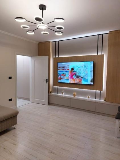 Apartament cu 2 camere decomandat, mobilat în Nicolina