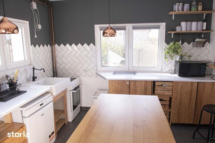 Casă cu 4 camere cu Teren 400 Mp în Moara Vlăsiei
