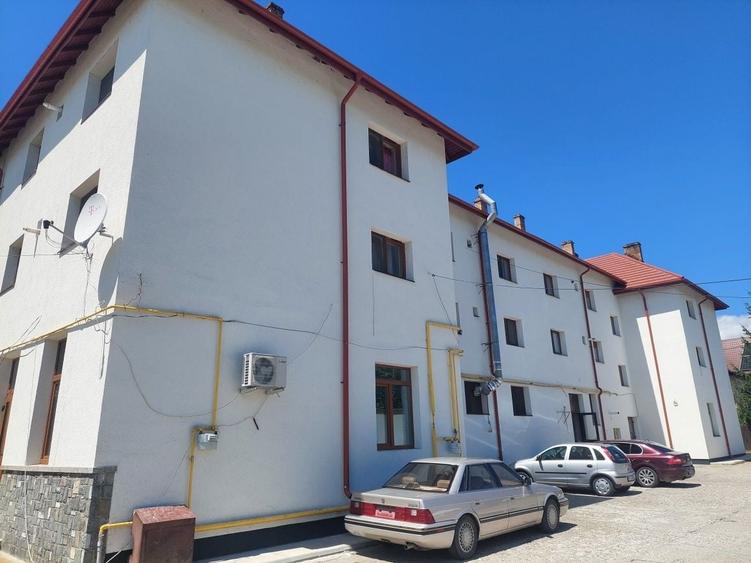 Apartament cu 2 camere decomandat în Răgman