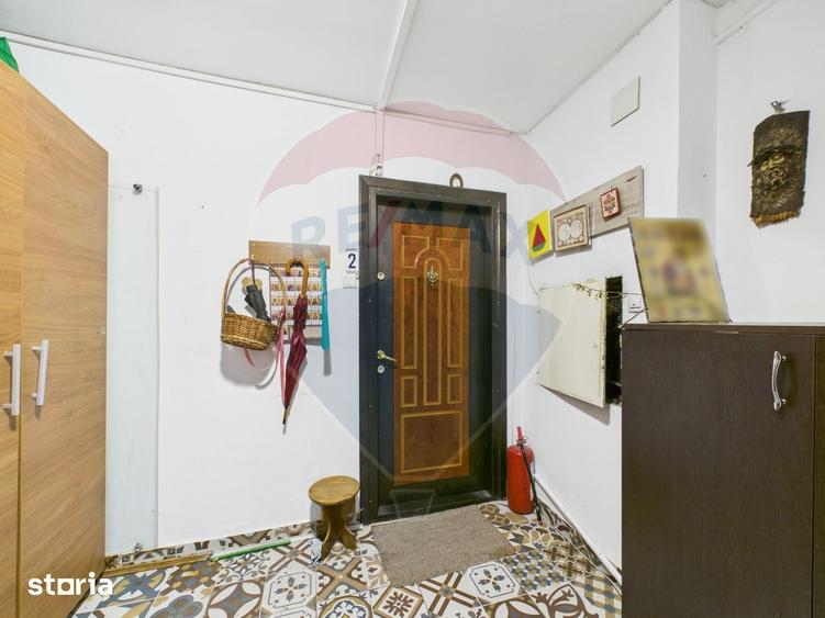 Apartament cu 6 camere, mobilat în Rahova