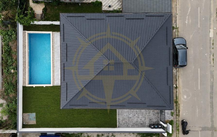 Casă cu 4 camere cu Piscina în Tunari