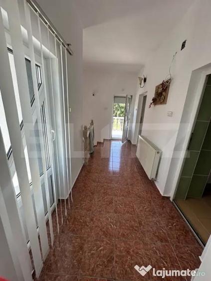 Casă cu 4 camere cu Teren 496 Mp în Aurel Vlaicu