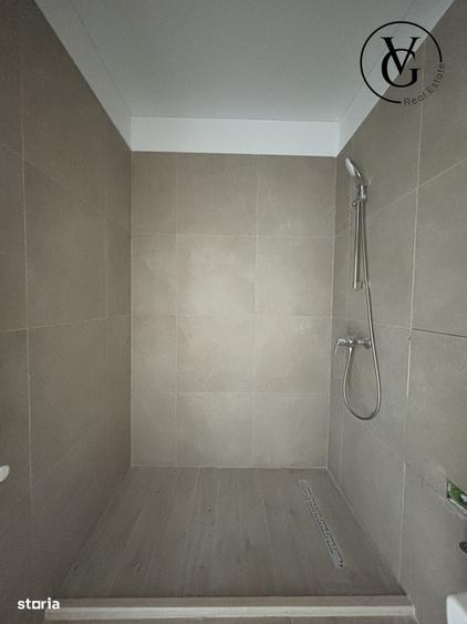 Apartament cu 3 camere semidecomandat în Nord