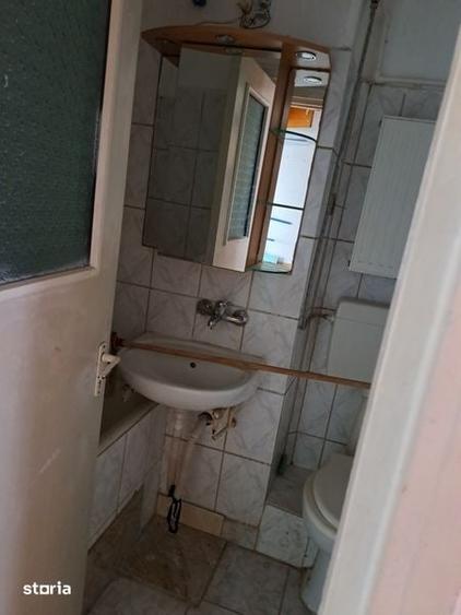 Apartament cu 2 camere semidecomandat în Solidarității