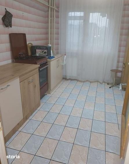 Apartament cu 2 camere decomandat în Obor