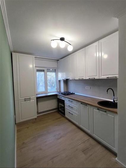 Apartament cu 2 camere semidecomandat, mobilat în Circumvalațiunii