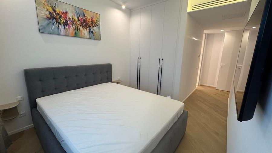 Apartament cu 3 camere decomandat, mobilat în Drumul Taberei