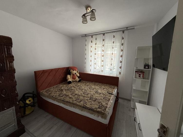 Apartament cu 3 camere decomandat în Ultracentral