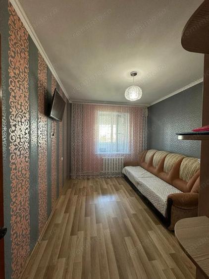 Ofer spre inchiriere apartament cu 3 camere in zona Gara de Nord - 3
