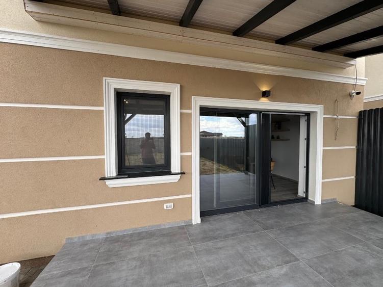 Duplex cu 4 camere cu Teren 436 Mp în Giarmata-Vii