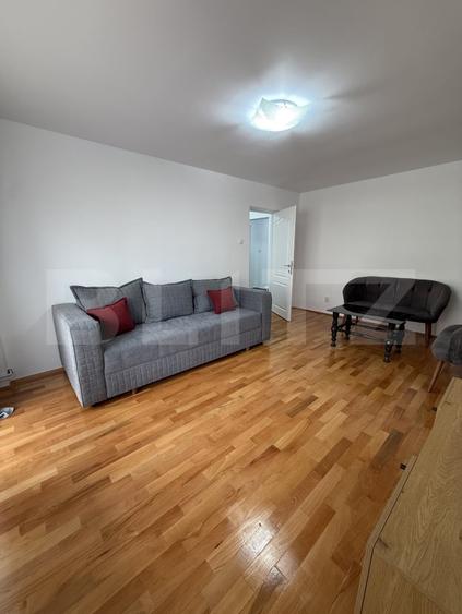 Apartament cu 2 camere, decomandat, modern, zonă centrală, etaj 3 - 1