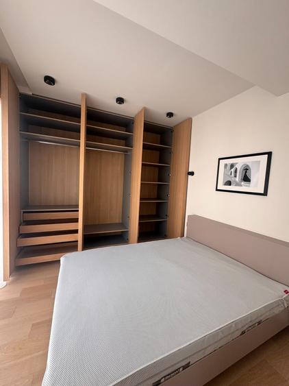 Apartament cu 2 camere semidecomandat în Aviației