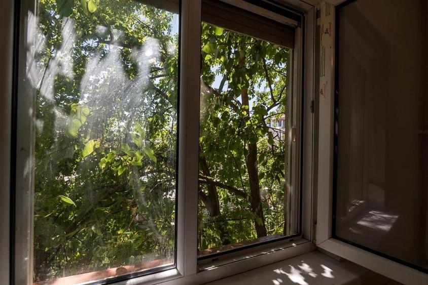 Garsonieră decomandată în Rogerius