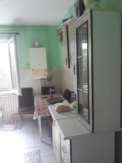 Apartament cu 2 camere decomandat, mobilat în Pandurilor