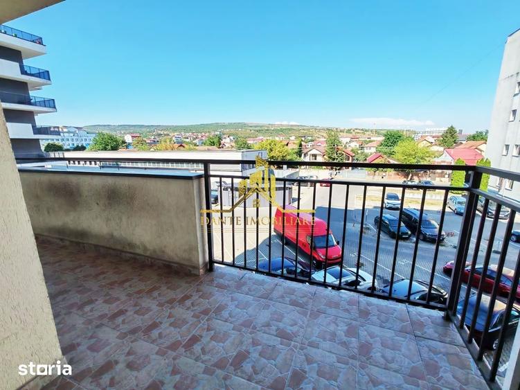 Apartament cu 3 camere semidecomandat în Iris