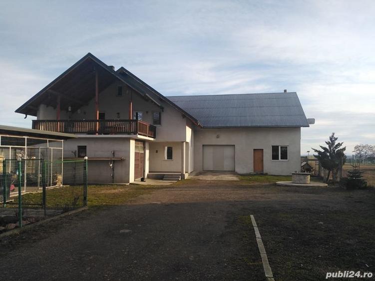 Casă cu 4 camere cu Teren 177 Mp în Mitocu Dragomirnei