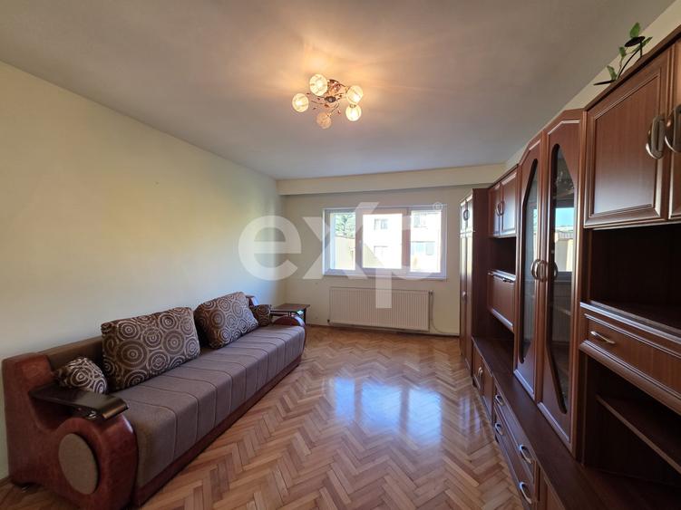 Apartament cu 2 camere decomandat, mobilat în Zorilor