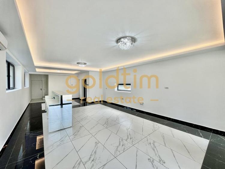 Duplex cu 7 camere cu Canalizare în Pipera