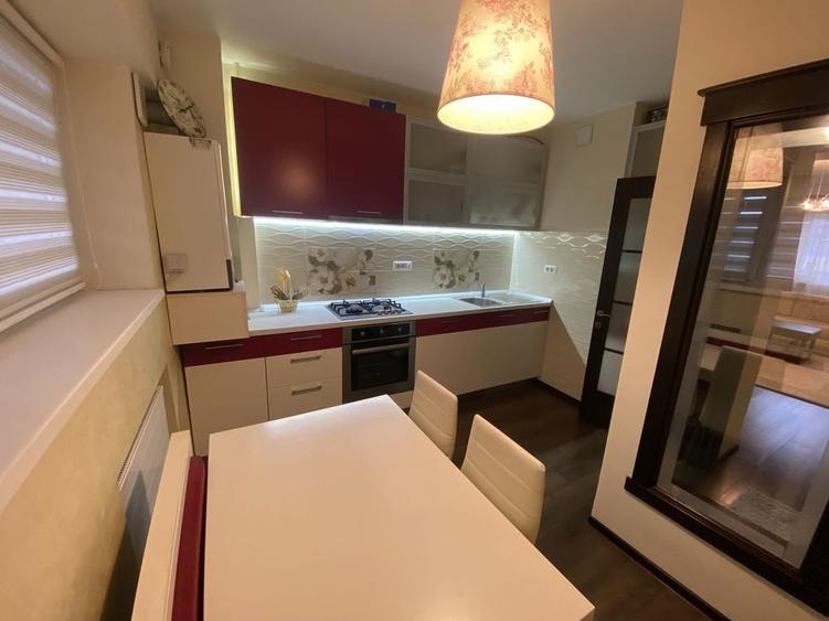 Apartament cu 2 camere decomandat în Sfântu Ilie