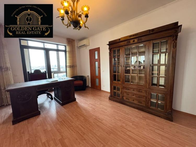 Apartament cu 4 camere semidecomandat, mobilat în 1 Mai