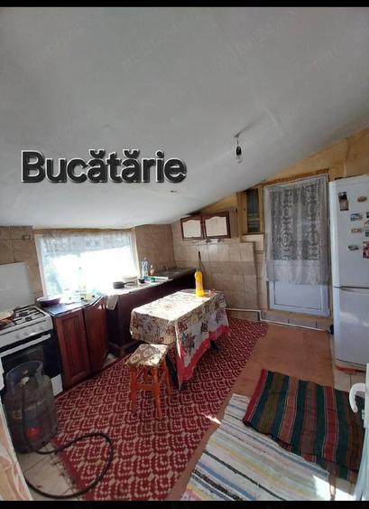 Casă cu 4 camere cu Teren 400 Mp în Giurgiului