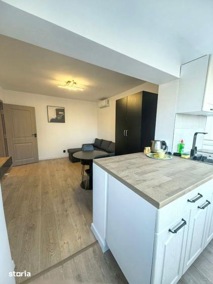 Apartament cu 3 camere decomandat, mobilat în Tomis Nord