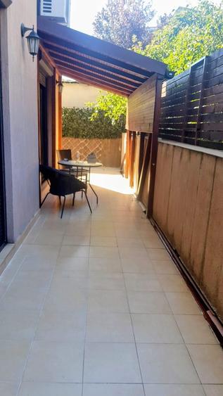 Apartament cu 2 camere decomandat în Băneasa