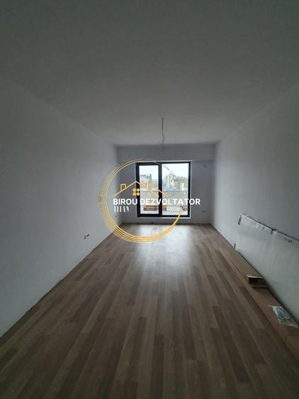 Apartament cu 2 camere decomandat în Theodor Pallady