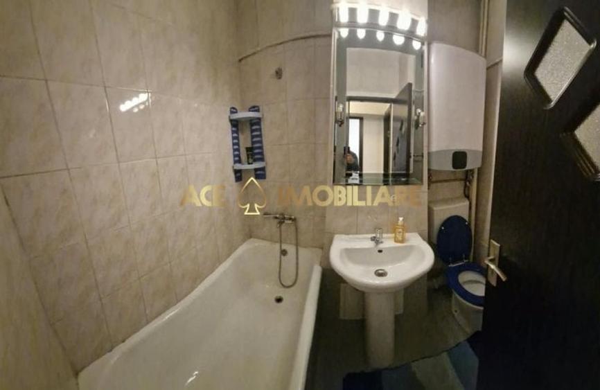 Garsonieră decomandată, mobilată în Tei