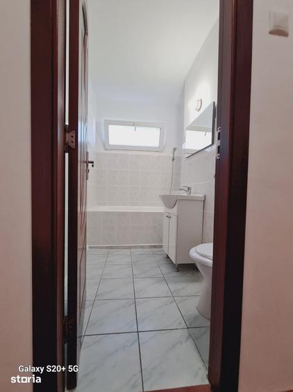 Apartament cu 2 camere semidecomandat în Brazda lui Novac
