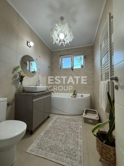 Duplex cu 4 camere cu Canalizare în Dumbrăvița