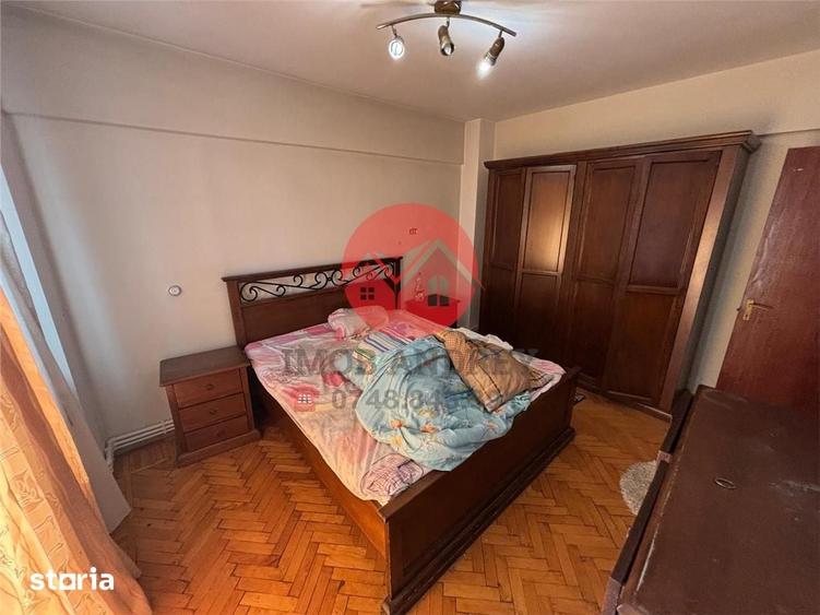 Apartament cu 3 camere în Babadag