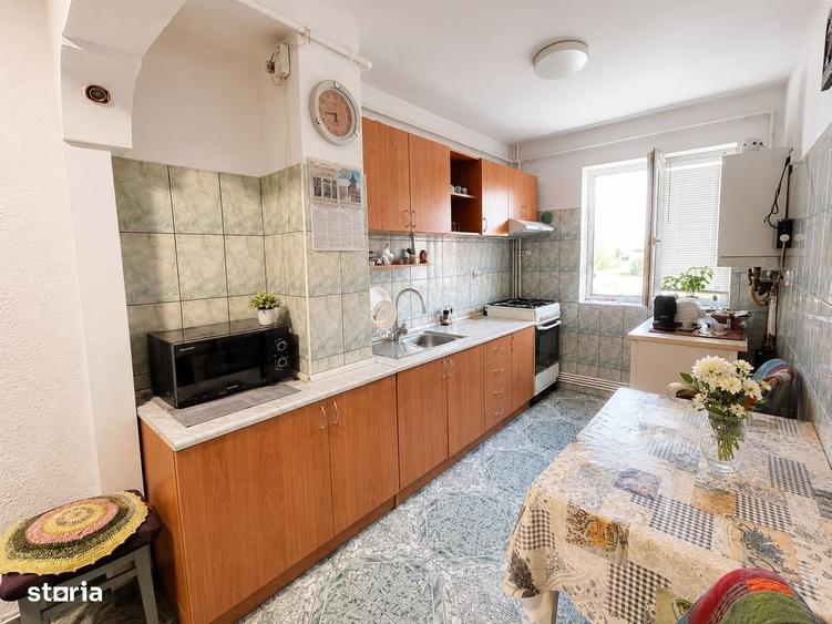 Apartament cu 3 camere decomandat în Tomis Nord