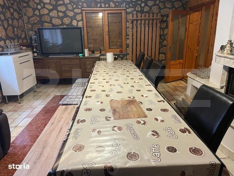 Spațiu comercial, de 450 mp, în Costești