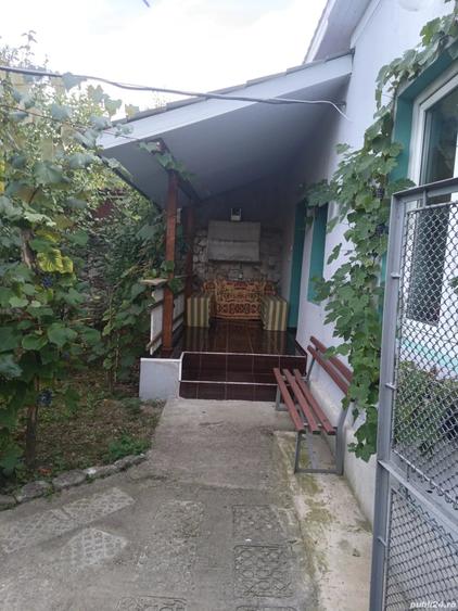 Casă cu 3 camere în Central