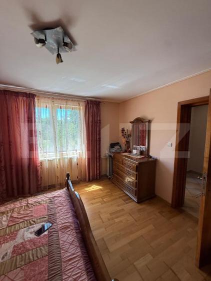 Casă cu 4 camere cu Teren 1000 Mp în Central