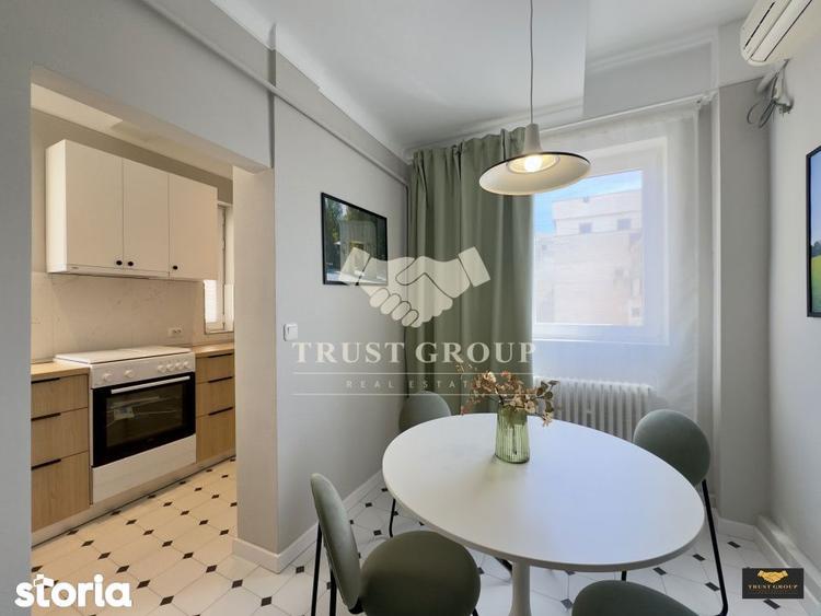 Apartament cu 3 camere semidecomandat, mobilat în Centrul Civic