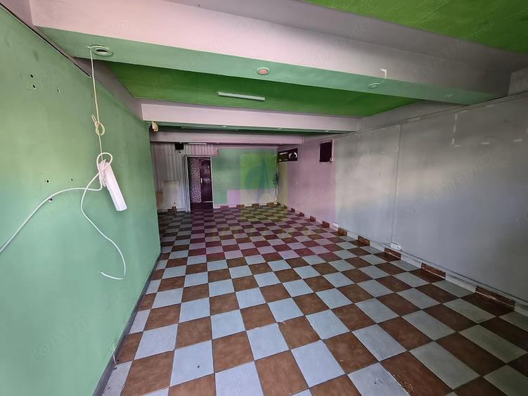 Spațiu comercial, de 60 mp, în 1 Decembrie