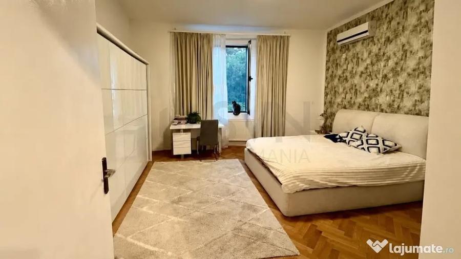Apartament cu 4 camere semidecomandat în Ultracentral