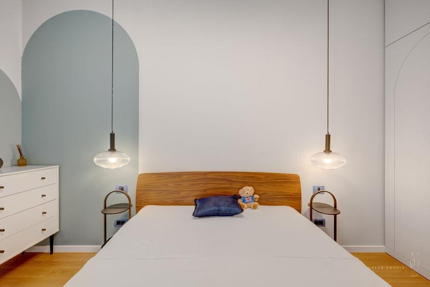 Apartament cu 2 camere semidecomandat în Victoriei