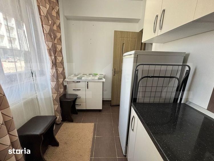 Garsonieră decomandată, mobilată în Valea Adâncă