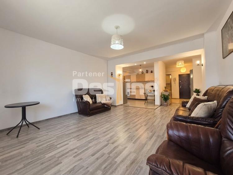 Apartament cu 2 camere semidecomandat, mobilat în Fundeni