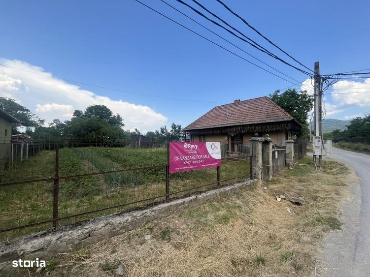 Casă cu 2 camere în Păpăuți