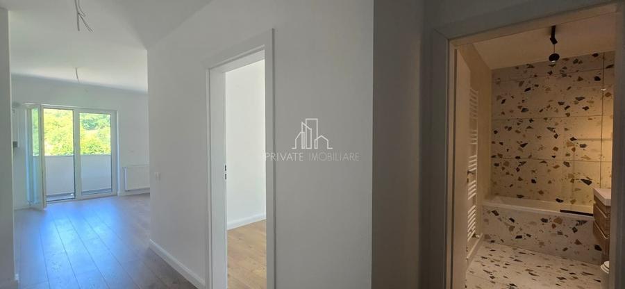 Apartament cu 2 camere decomandat în Est