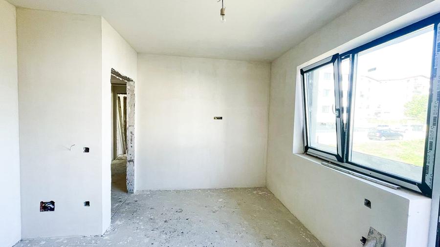 Casă cu 4 camere cu Teren 256 Mp în Galata