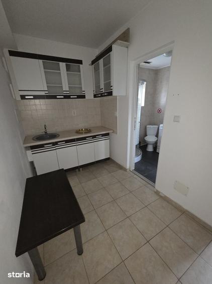 Spațiu comercial, de 39 mp, în Galata
