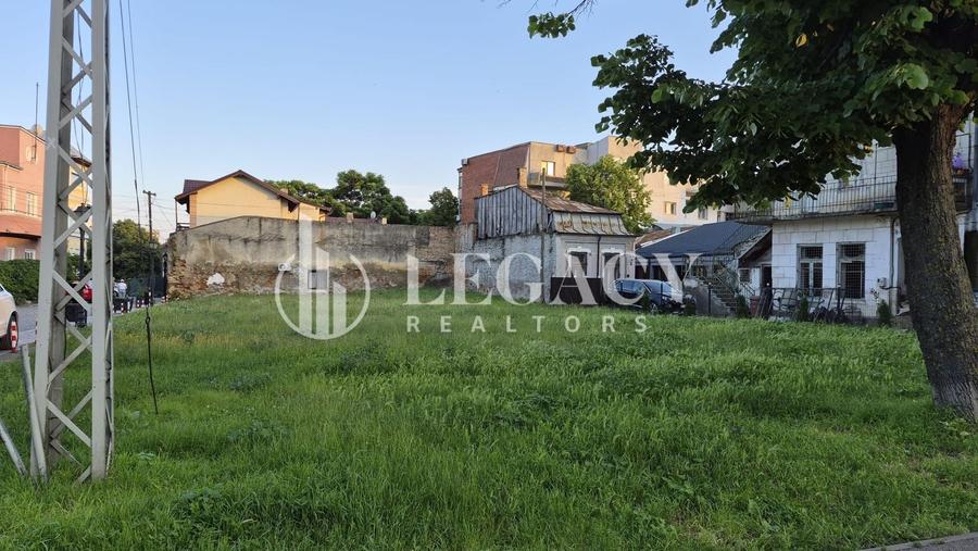 Teren Construcții intravilan de 835 mp, în Târgu Cucu