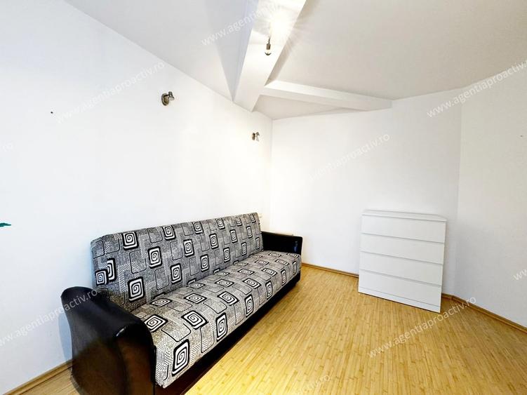Apartament cu 3 camere decomandat în Siderurgiștilor