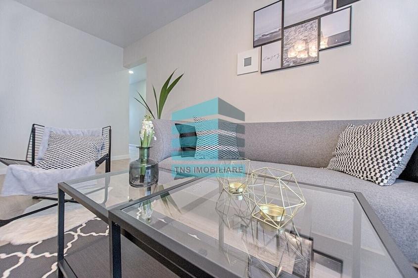 Apartament cu 4 camere decomandat în Titan
